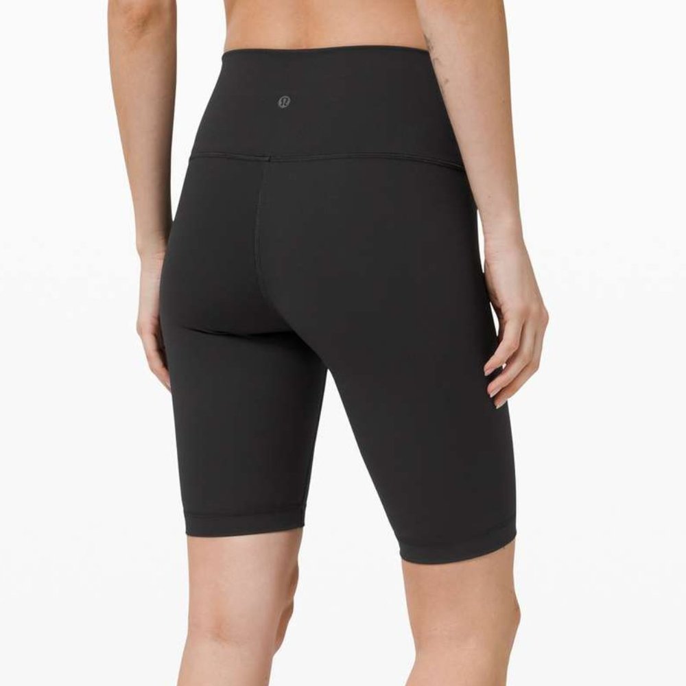 Lululemon Black Wunder Under Stretch Long Biker Shorts Sz 8 - Picture 1 of 7